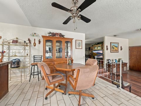 Photograph 11 of 20105 Freeman Way