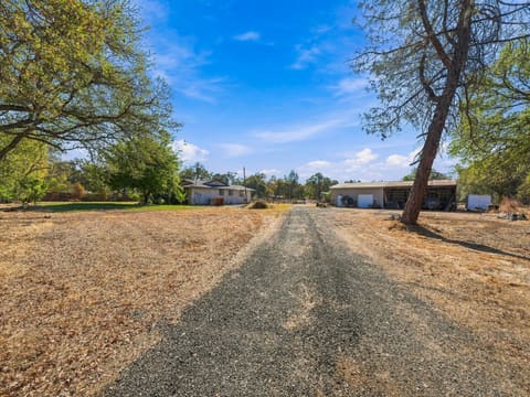 Photograph 28 of 20105 Freeman Way